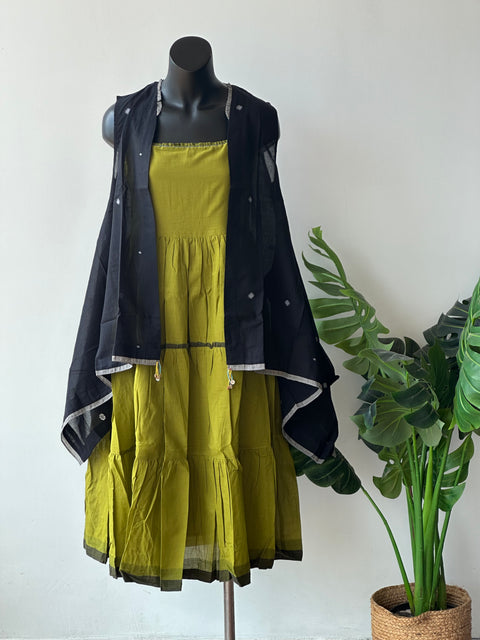 Green Self-Design Casual Dress with gathers