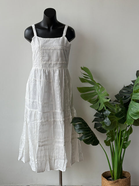 White Hakoba dress with multicoloured shrug