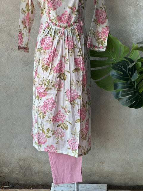 Size 38 - Floral printed kurta pant