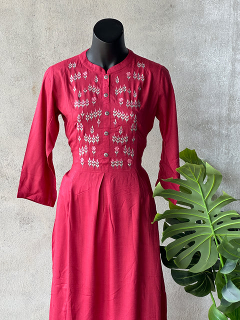 Embroidery neck Rayon kurti