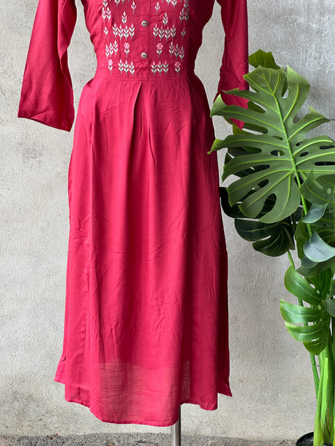 Embroidery neck Rayon kurti