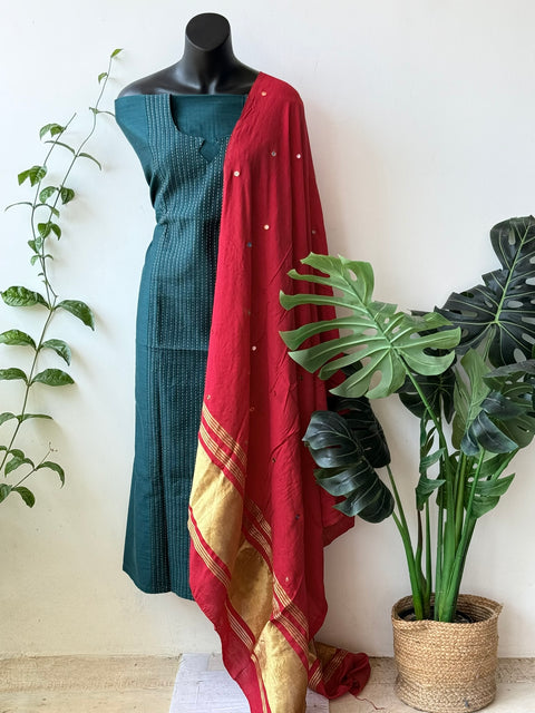 Contrast mirror work silk Dupatta with silk cotton top