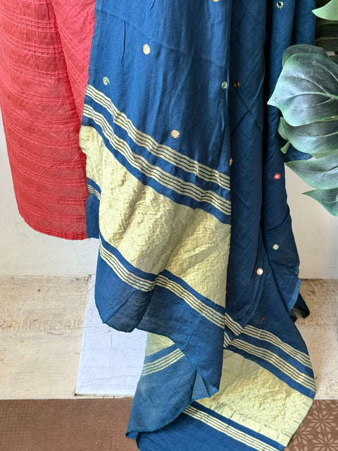Contrast mirror work silk Dupatta with silk cotton top
