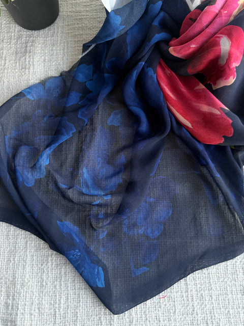 Floral printed georgette saree