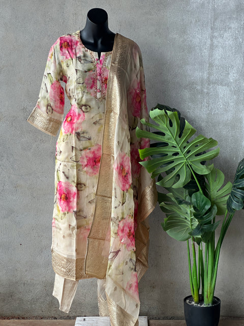 Floral printed organza salwar suit set