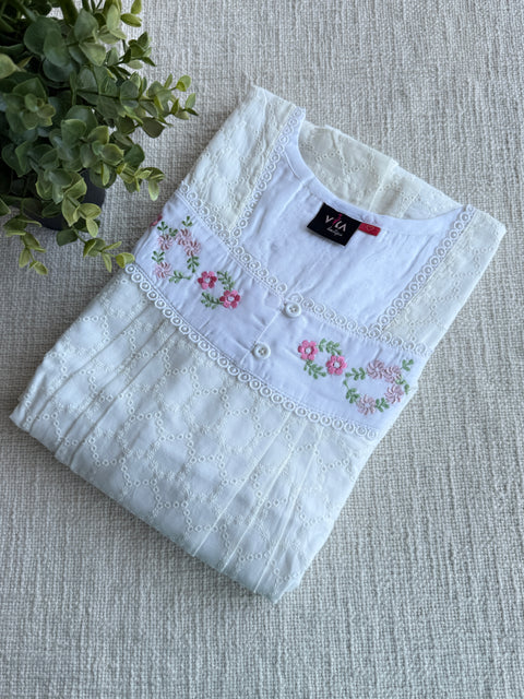 L size Celebrity cotton Emb nighty