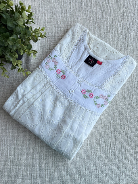 L size Celebrity cotton Emb nighty