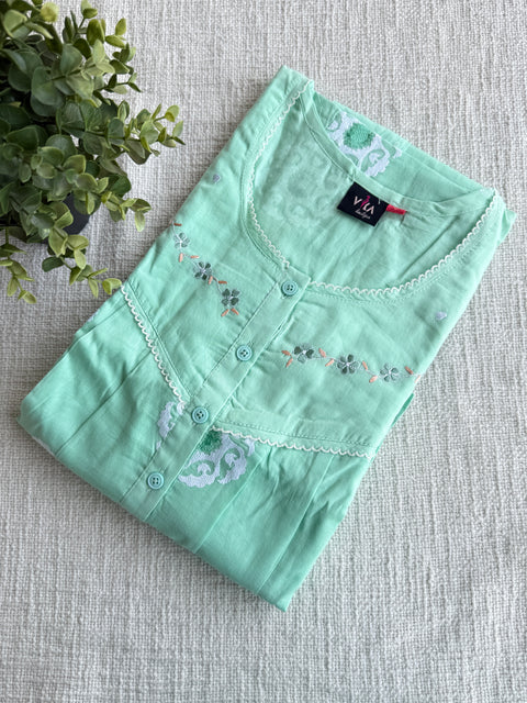 L size Celebrity cotton Emb nighty