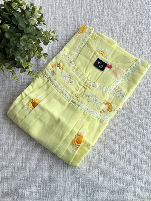 L size Celebrity cotton Emb nighty