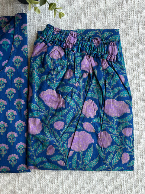 L size printed Cord Night suit