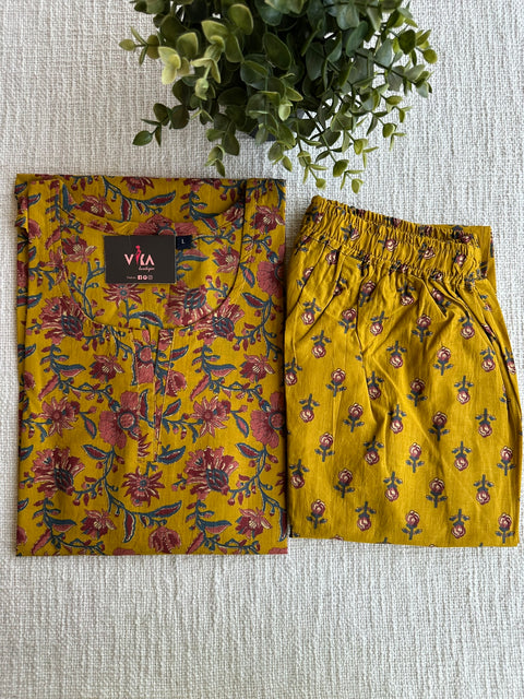 L size printed Cord Night suit