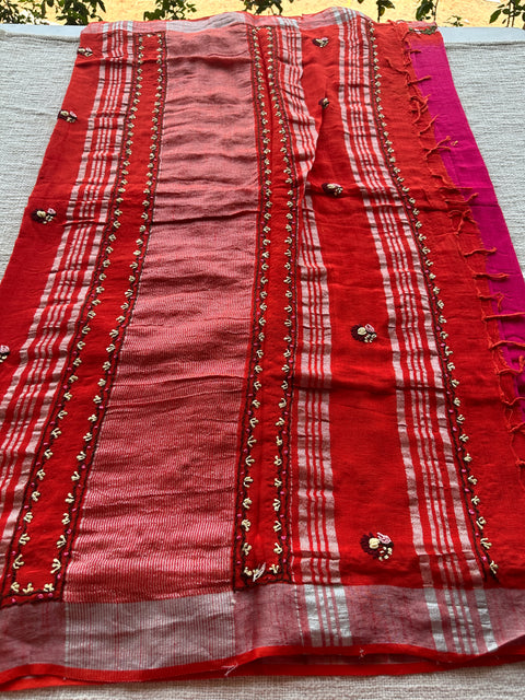Shaded Hand embroidery Bhag Linen saree