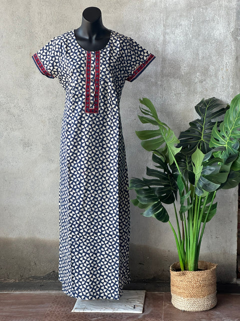 Printed cotton nighty