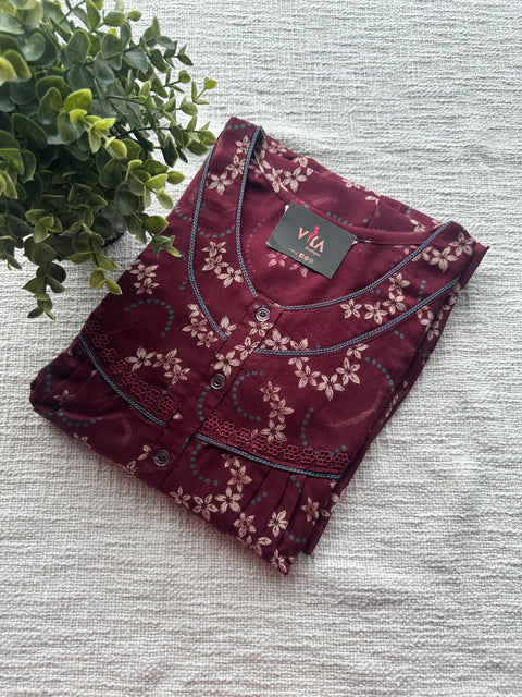 L size printed Alpine nighty