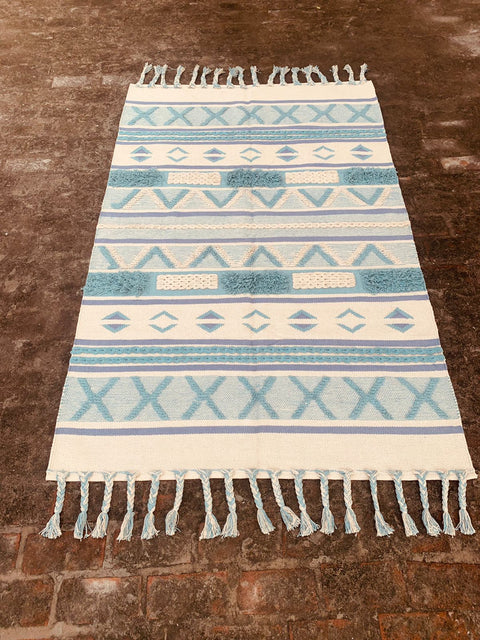 Handwoven Rug (4*6 Ft)