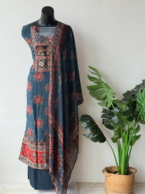 Printed crepe silk salwar suit material
