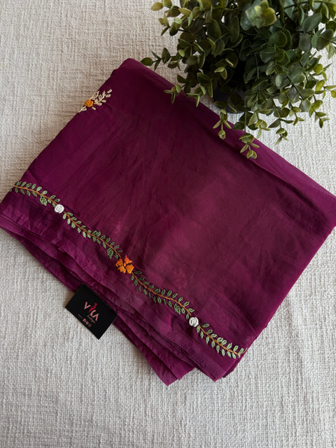 Hand emb mul chanderi saree