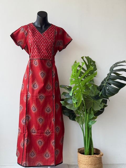 Printed cotton nighty