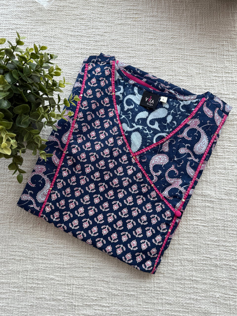 Printed cotton nighty