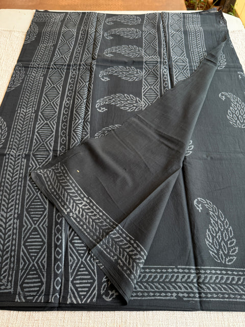 Printed mul cotton saree