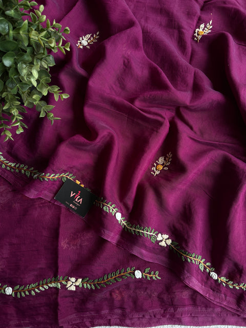 Hand emb mul chanderi saree