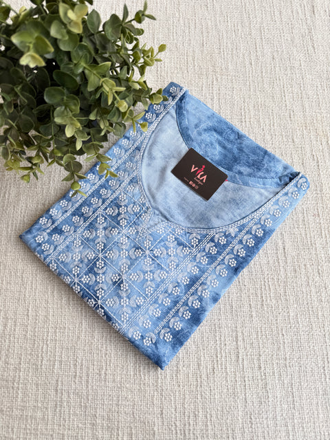 L size printed Alpine nighty