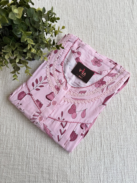 L size printed Alpine nighty