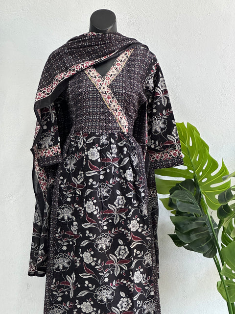 printed black cotton readymade set