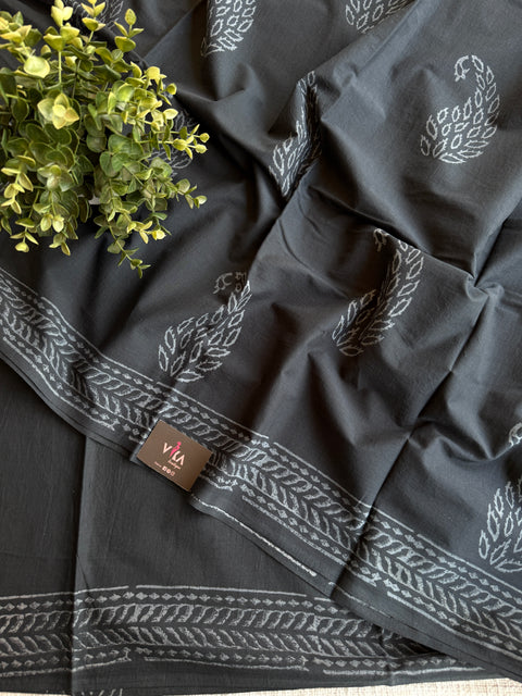 Printed mul cotton saree