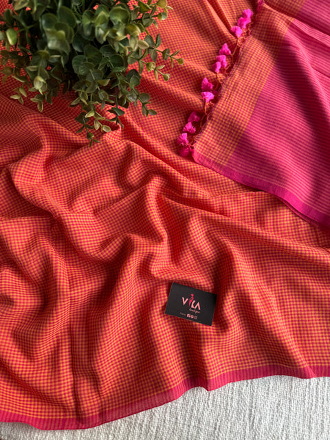 Small checked mul cotton saree