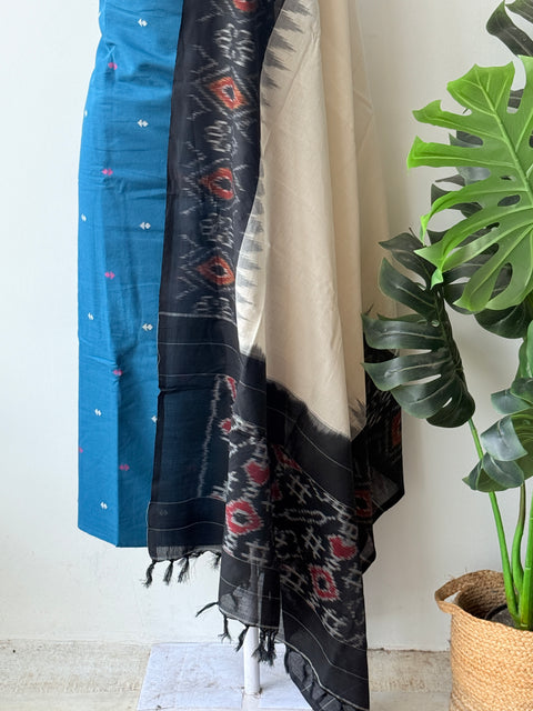 Handloom cotton set with ikat dupatta