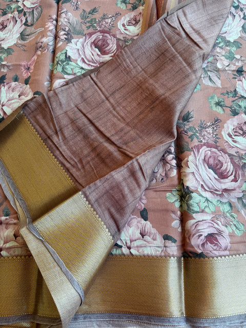 Stained Vintage floral printed zari border saree