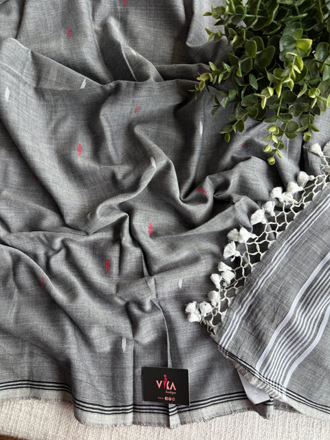 Bhutta weaving mul cotton saree with blouse