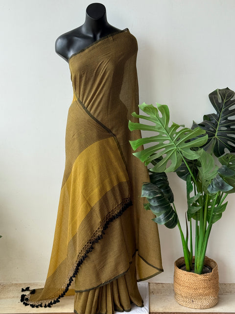 Mulmul kucho handloom cotton saree