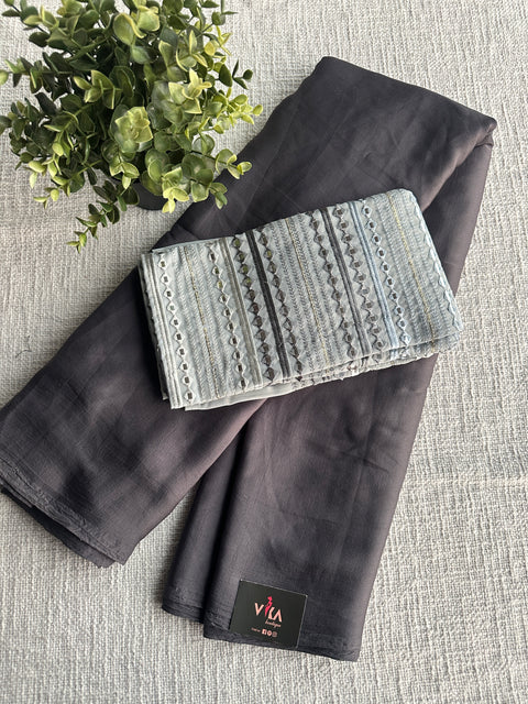 Designer Blouse with plain saree
