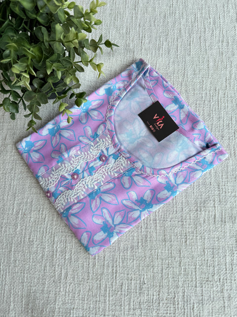 L and XL size printed Alpine nighty