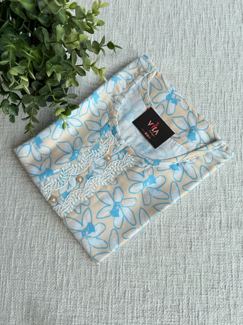 L and XL size printed Alpine nighty