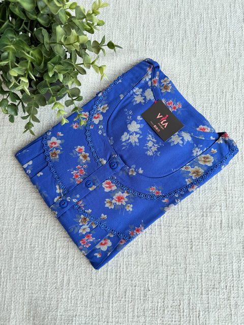 L and XL size printed Alpine nighty