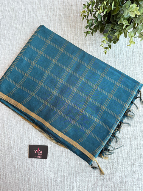 Checked Art silk saree with blouse