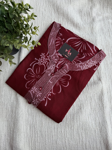 L and XL size printed Alpine nighty