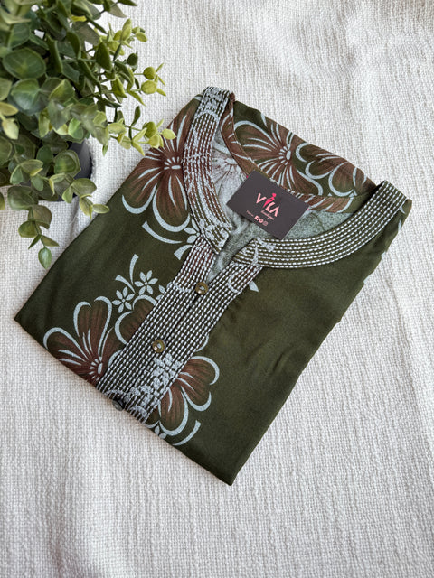 L size printed Alpine nighty