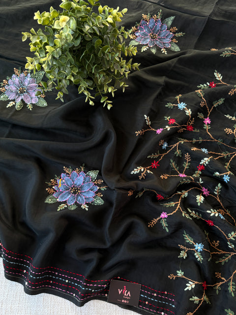 Hand emb mul chanderi saree