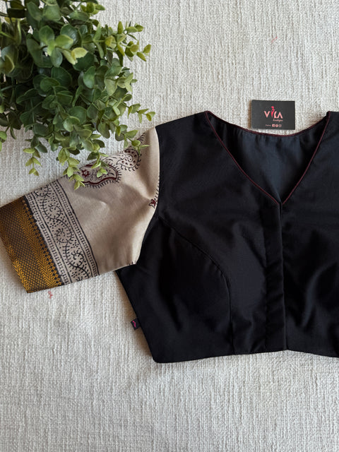 Cotton saree with Ready blouse - size 36