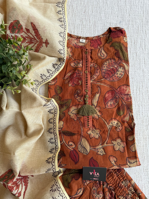Kalamkari printed suit set