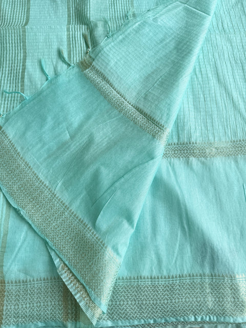 Weaving checks art silk saree with blouse