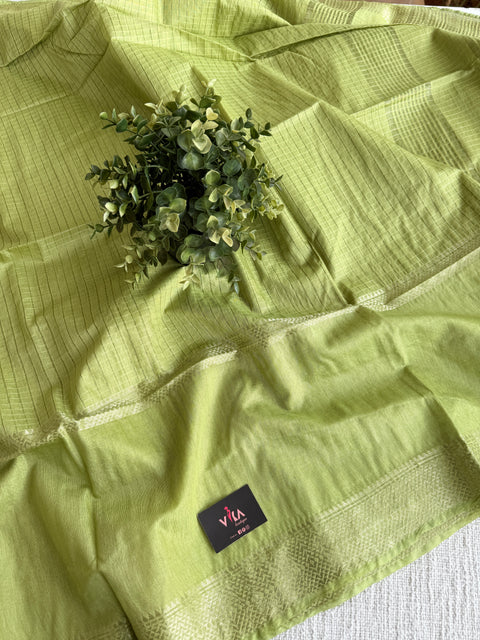 Weaving checks art silk saree with blouse