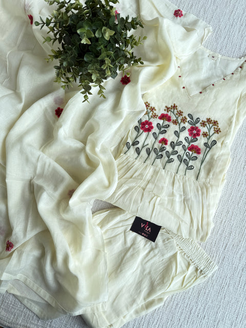 Cream emb pure mul cotton suit set
