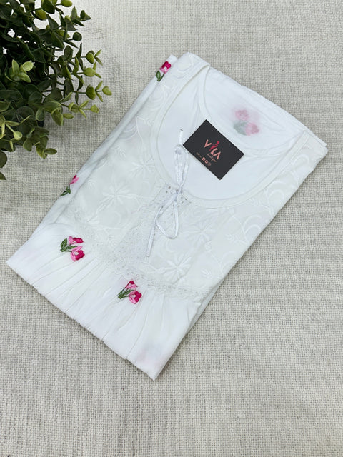Yoke pattern emb pure cotton nighty - White