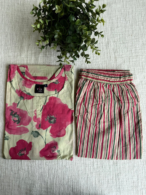 L size printed Cord Night suit