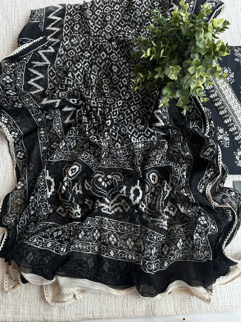 Printed cotton suit with chiffon dupatta
